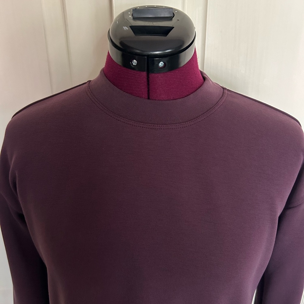 Athleta Seasoft Crewneck Sweatshirt - Size XXS - Picture 2 of 8